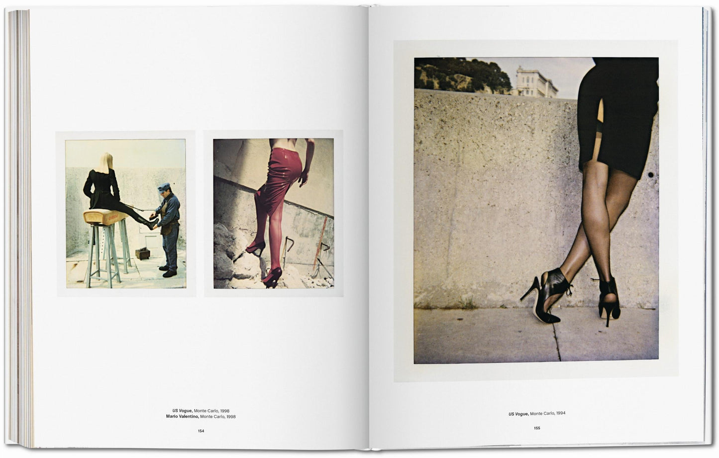 Helmut Newton. Polaroids (German, French, English)