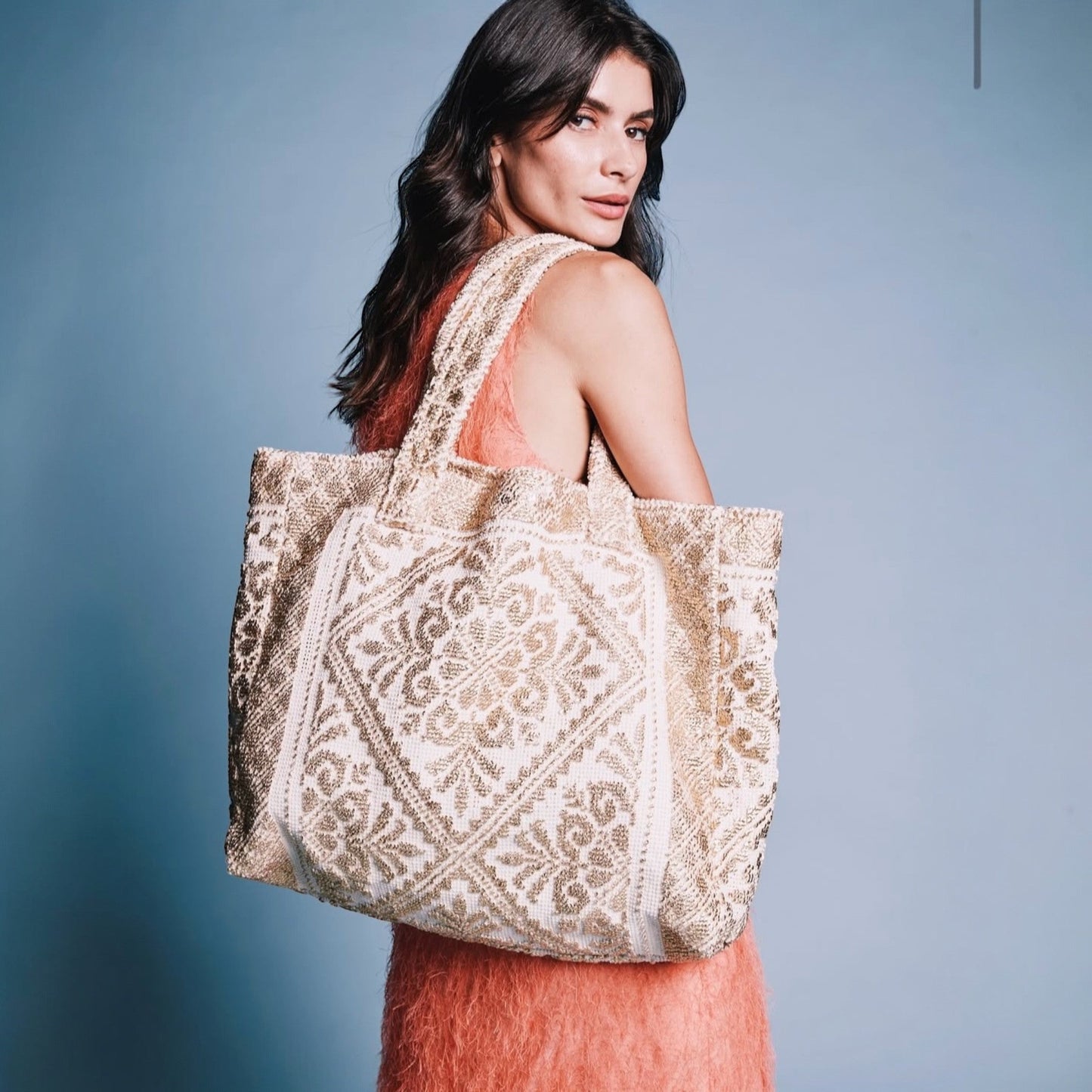Olbia Shopping + Beach Tote Pink