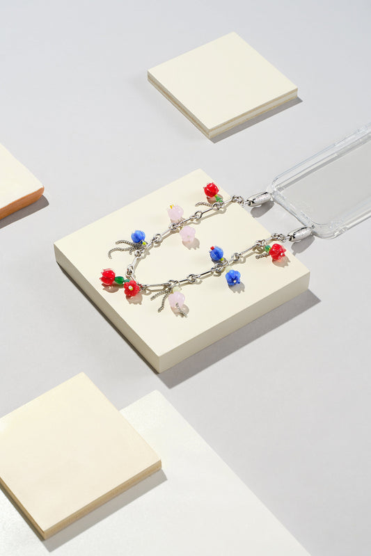 Blooms Bar Chain Wristlet v2
