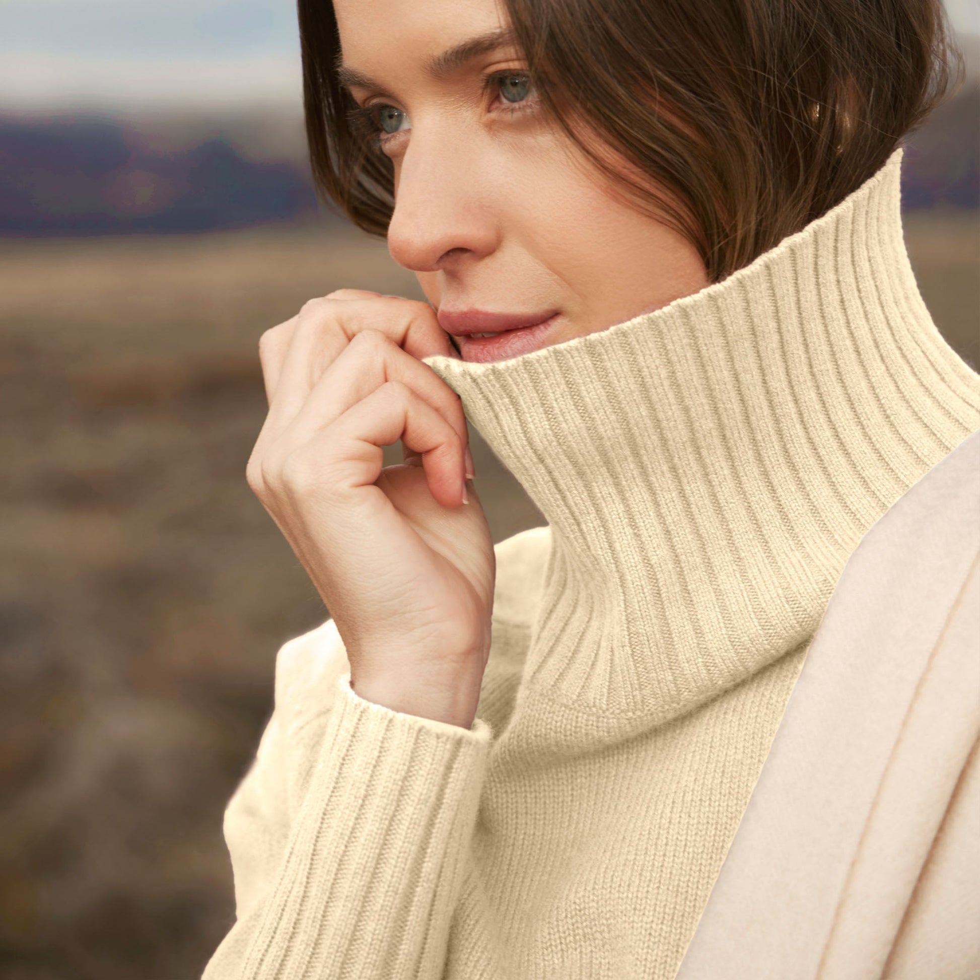 Emma Cashmere Relaxed Turtleneck Sweater